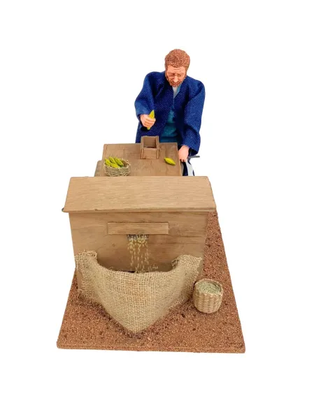 Animated Traditional Corn Sheller, 30 cm Nativity Figure