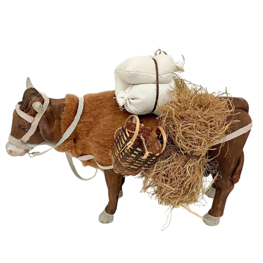 Animated Standing Terracotta Ox for 25–30 cm Nativity Figures