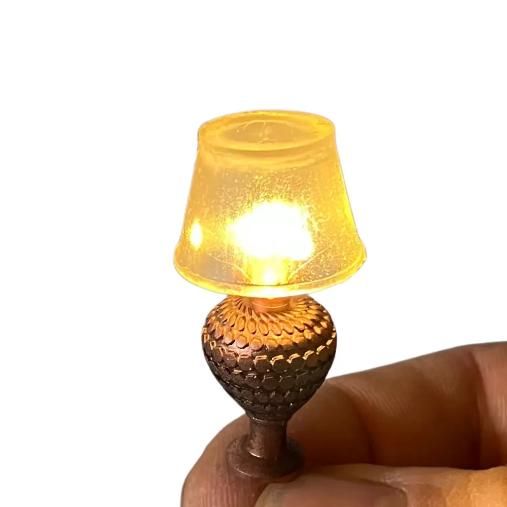 Miniature bedside lamp for 25–30 cm Nativity figures