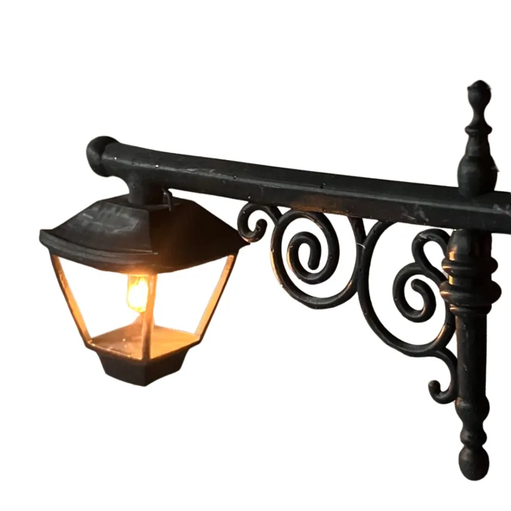 Wall lantern for 25-30 cm Nativity figures