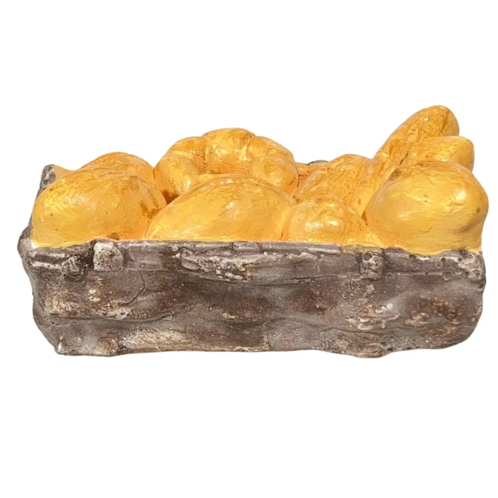 Basket with Plaster Bread for 25–30 cm Nativity Figures