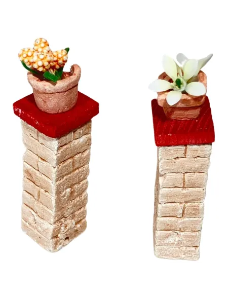 Set 2 colonne con fiori in gesso per statue da 8-10 cm