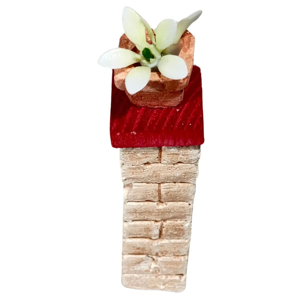 Set of Two Plaster Flower Columns for 8–10 cm Nativity Figures