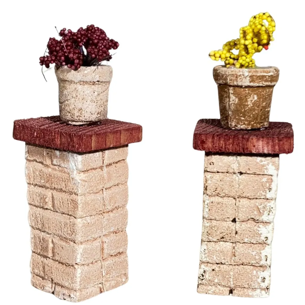 Set of Two Plaster Flower Columns for 12 cm Nativity Figures