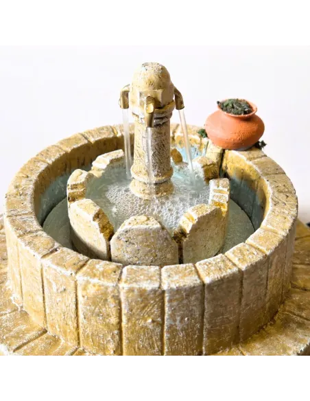 Three-spout resin fountain for 8–10 cm Nativity figures