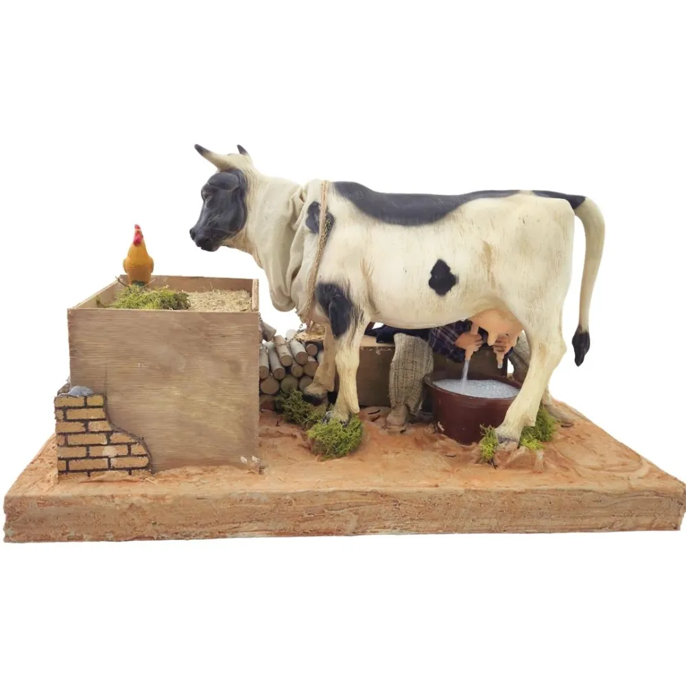 Animated Traditional Milker with Spotted Cow - 30 cm