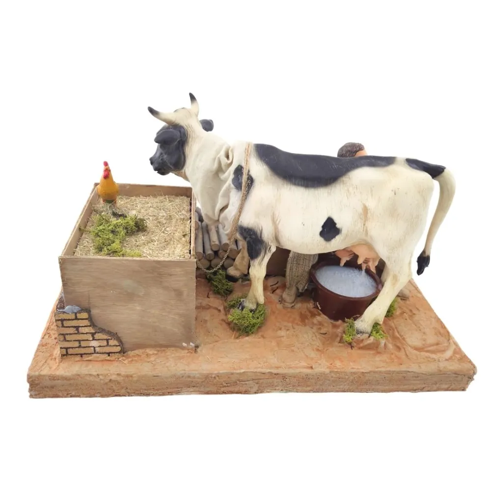 Animated Traditional Milker with Spotted Cow - 30 cm