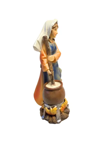 Woman Stirring Polenta – 10 cm
