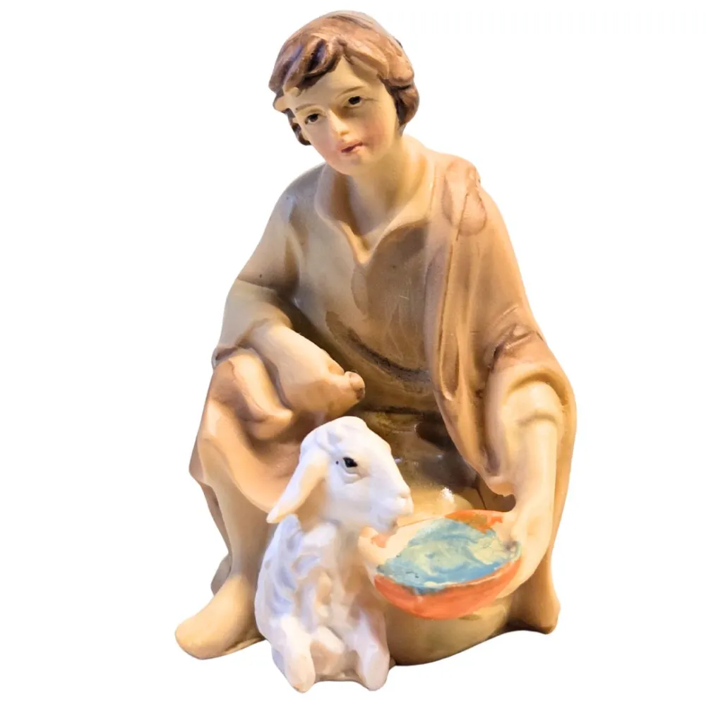 Young Shepherd with Lamb – 10 cm series