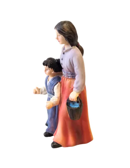 Woman with little girl - 10 cm
