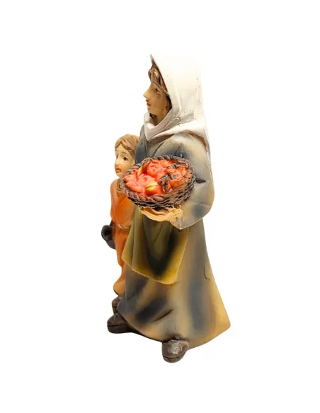 Woman with fruit basket and little girl – 8 cm