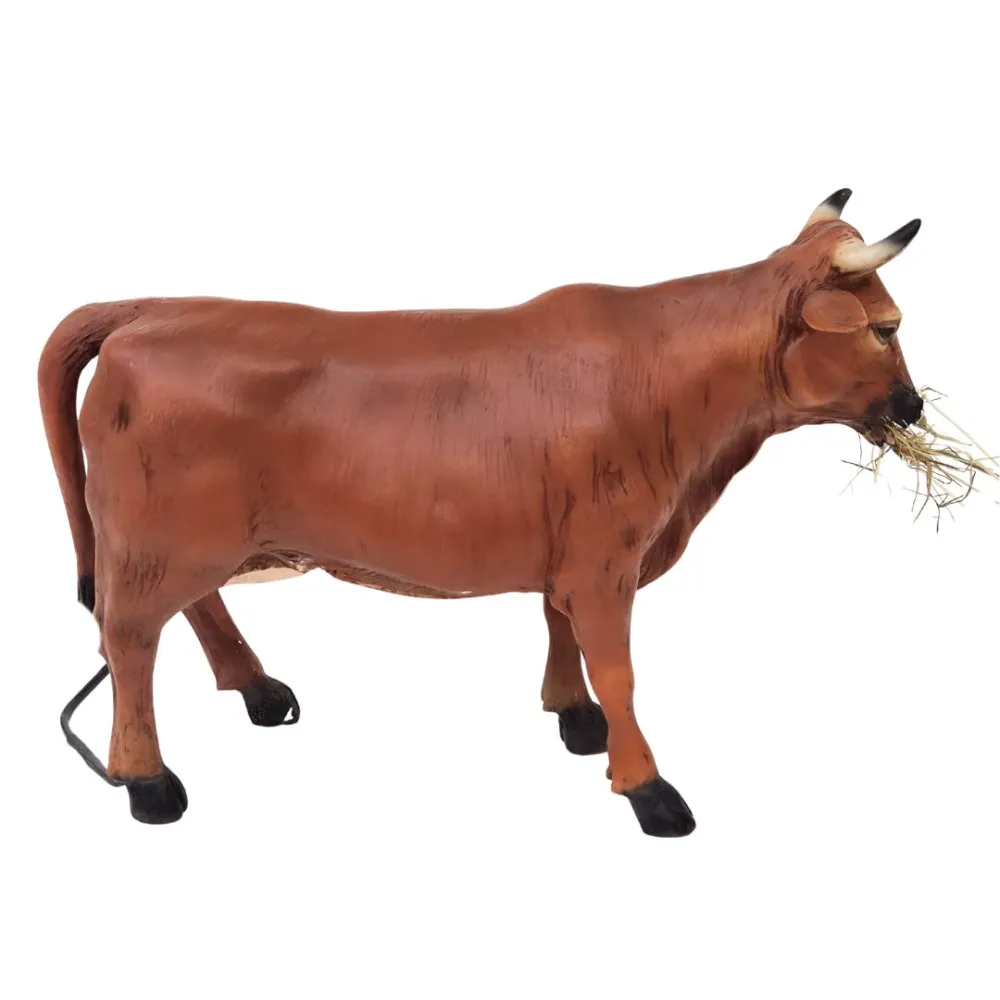 Bue in piedi in movimento per 30 cm