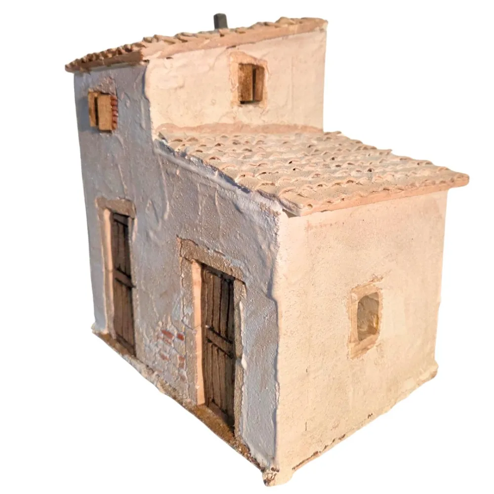 Casa popolare con doppia porta in polistirene per statue da 20 cm