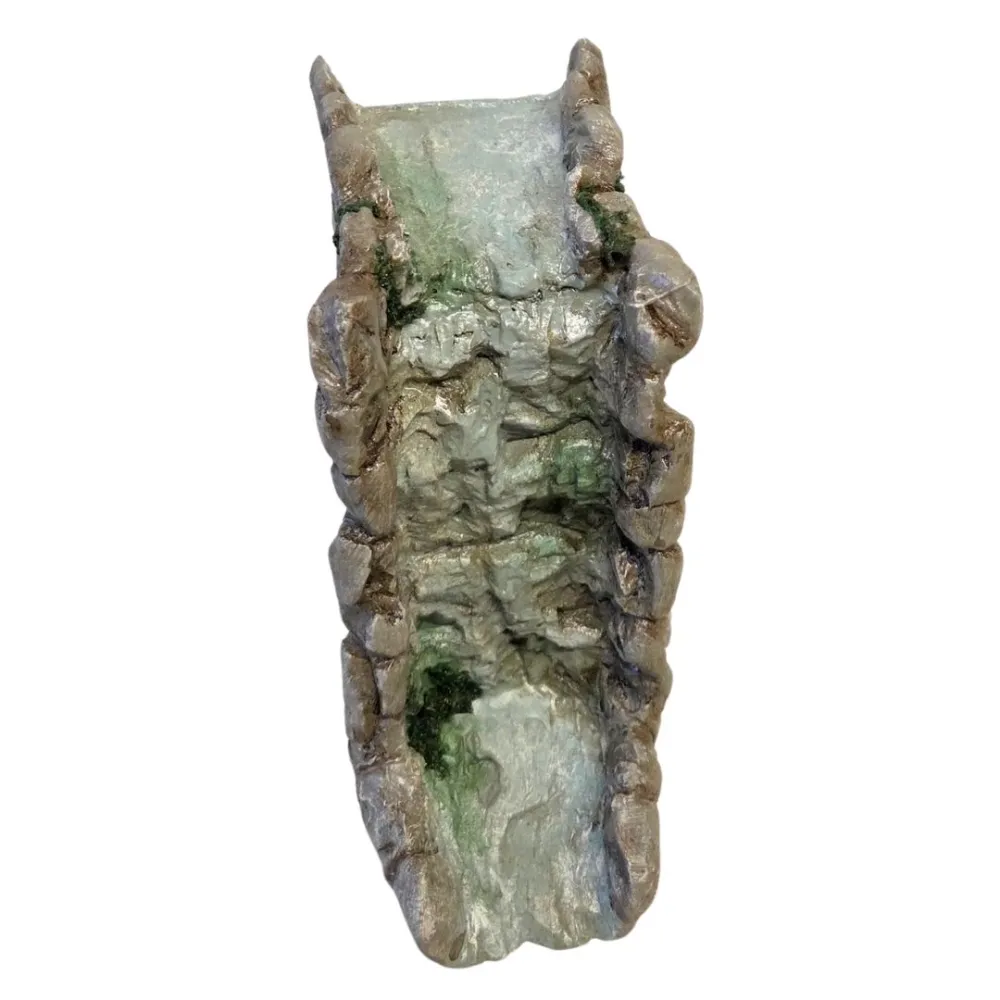 Modular river section with waterfall in resin