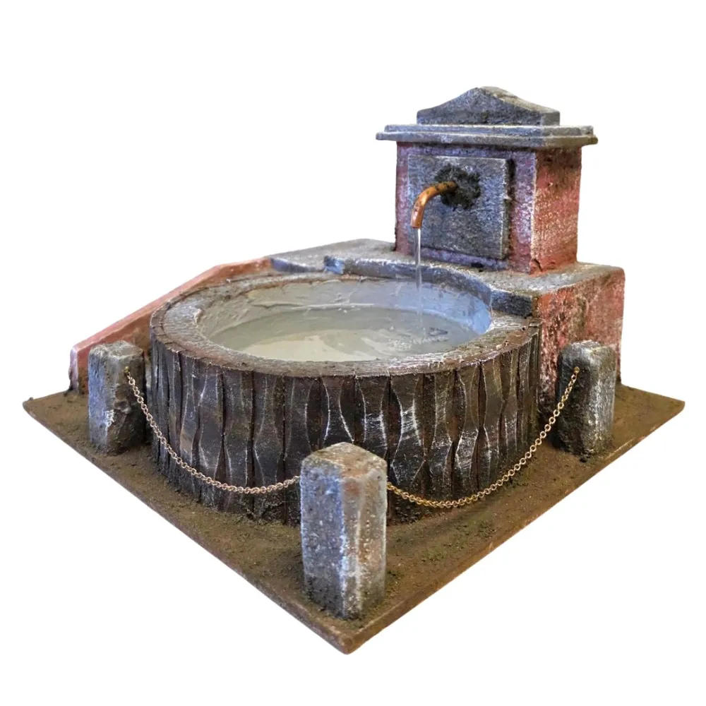 Fontana tonda da piazza  per statue da 12-15 cm