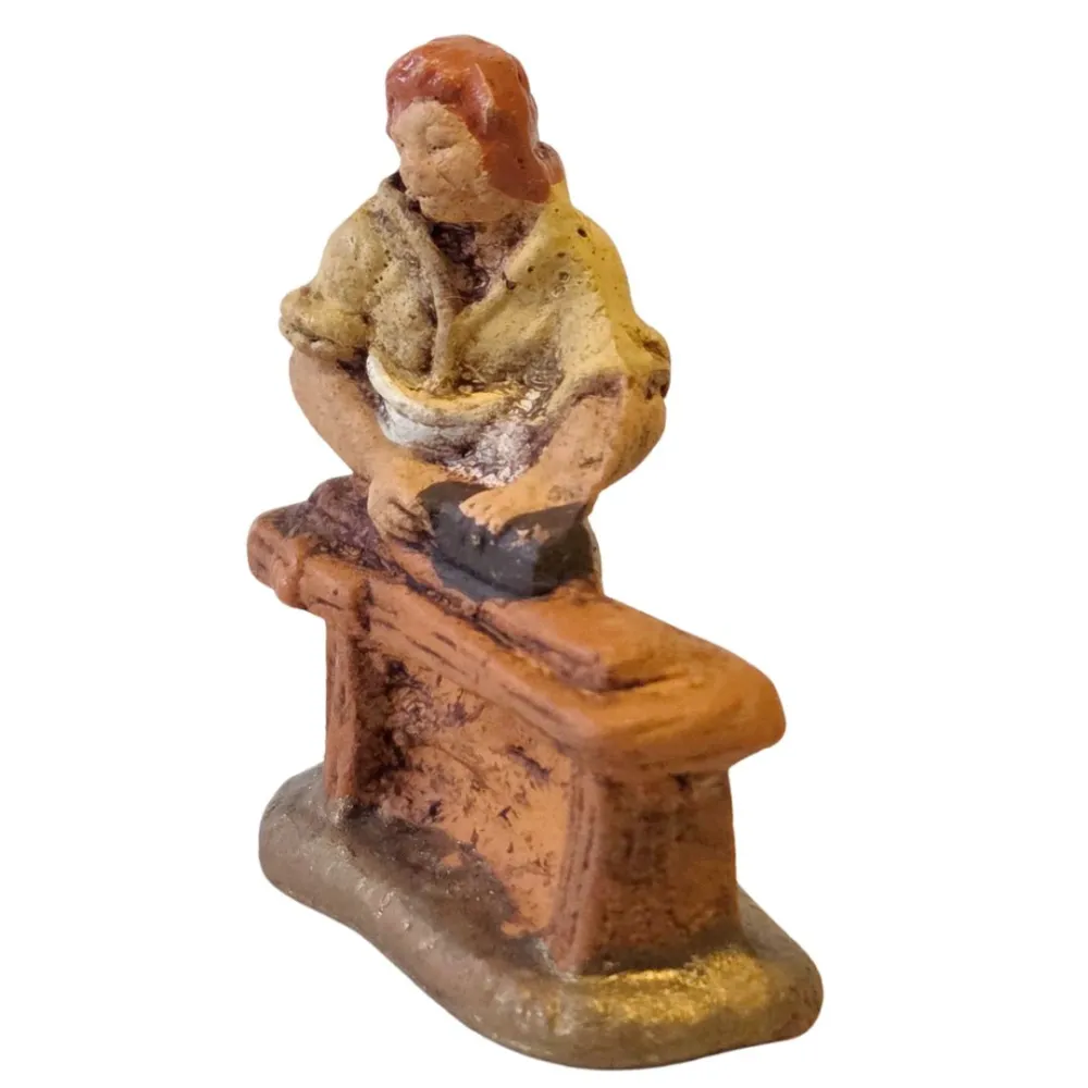 Terracotta carpenter – 3 cm