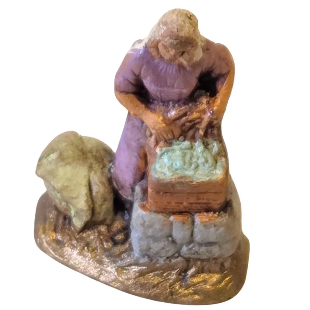 Terracotta washerwoman – 3 cm
