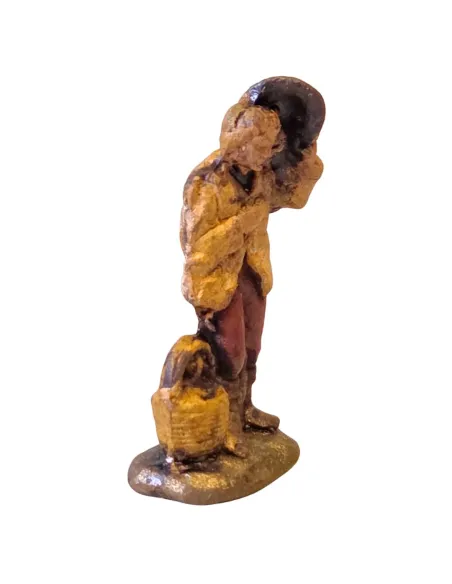 Terracotta shepherd paying homage – 3 cm