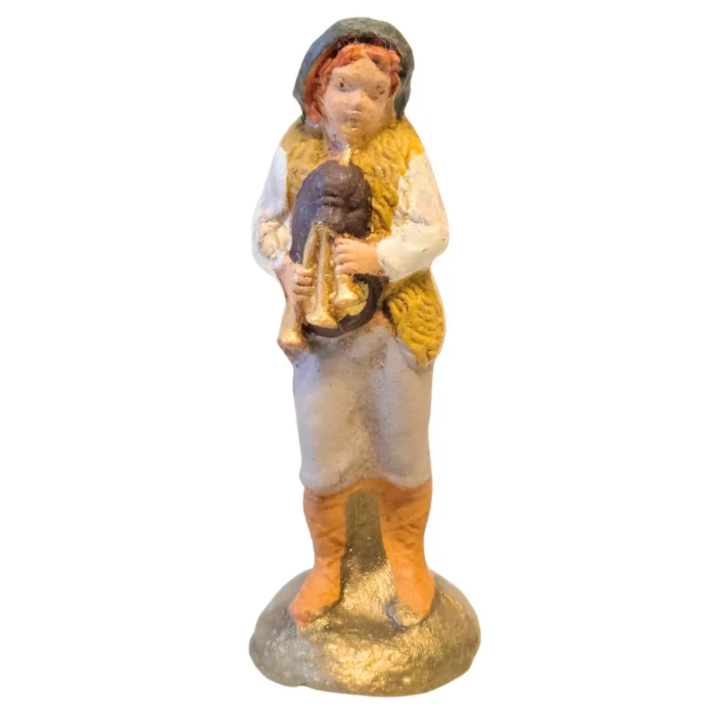 Young terracotta bagpiper – 5 cm