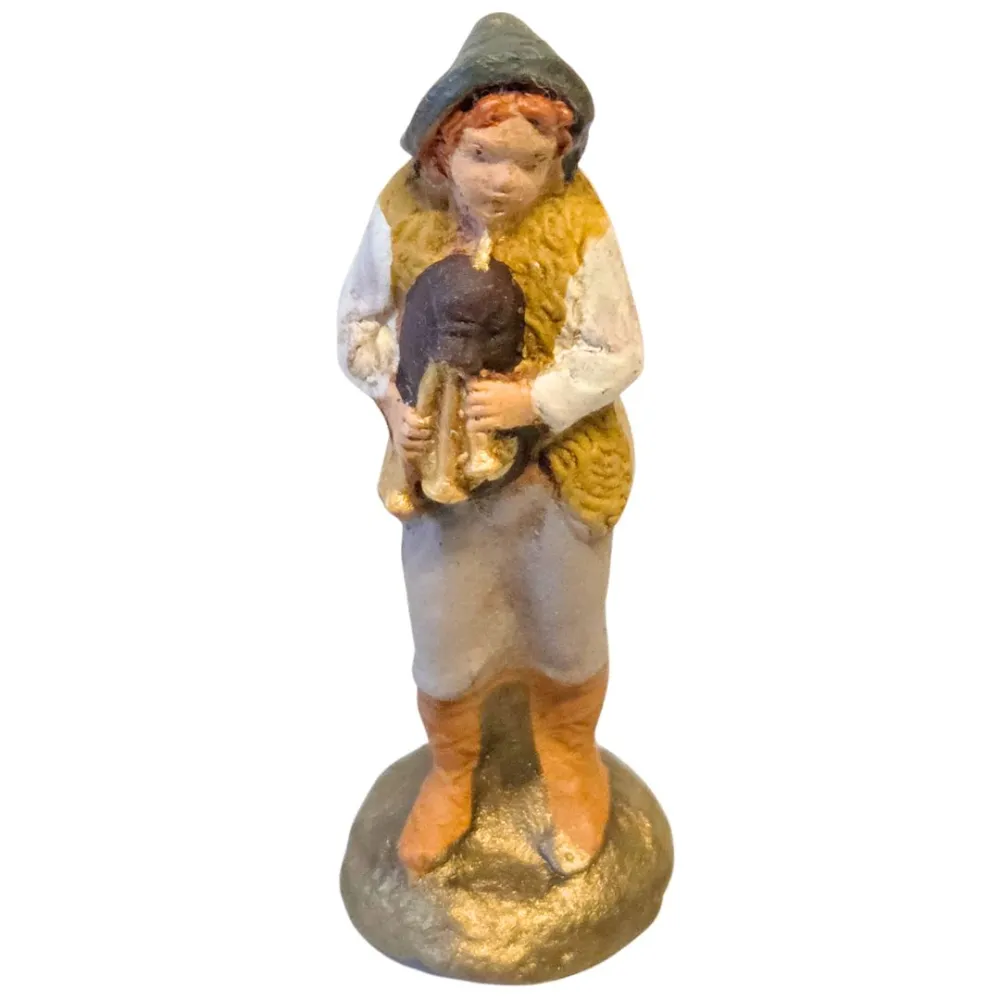 Young terracotta bagpiper – 5 cm