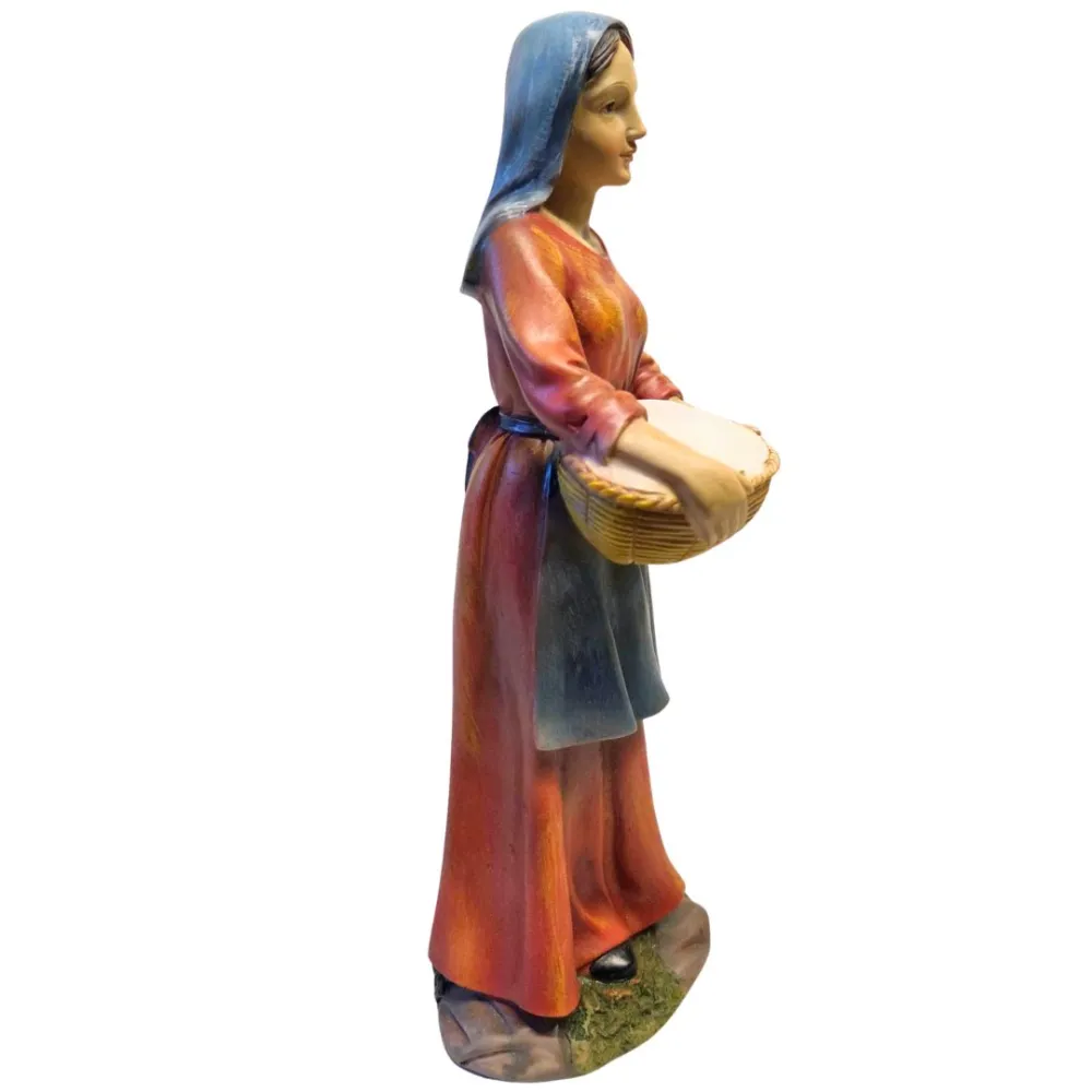 Donna con cesto in resina 30 cm