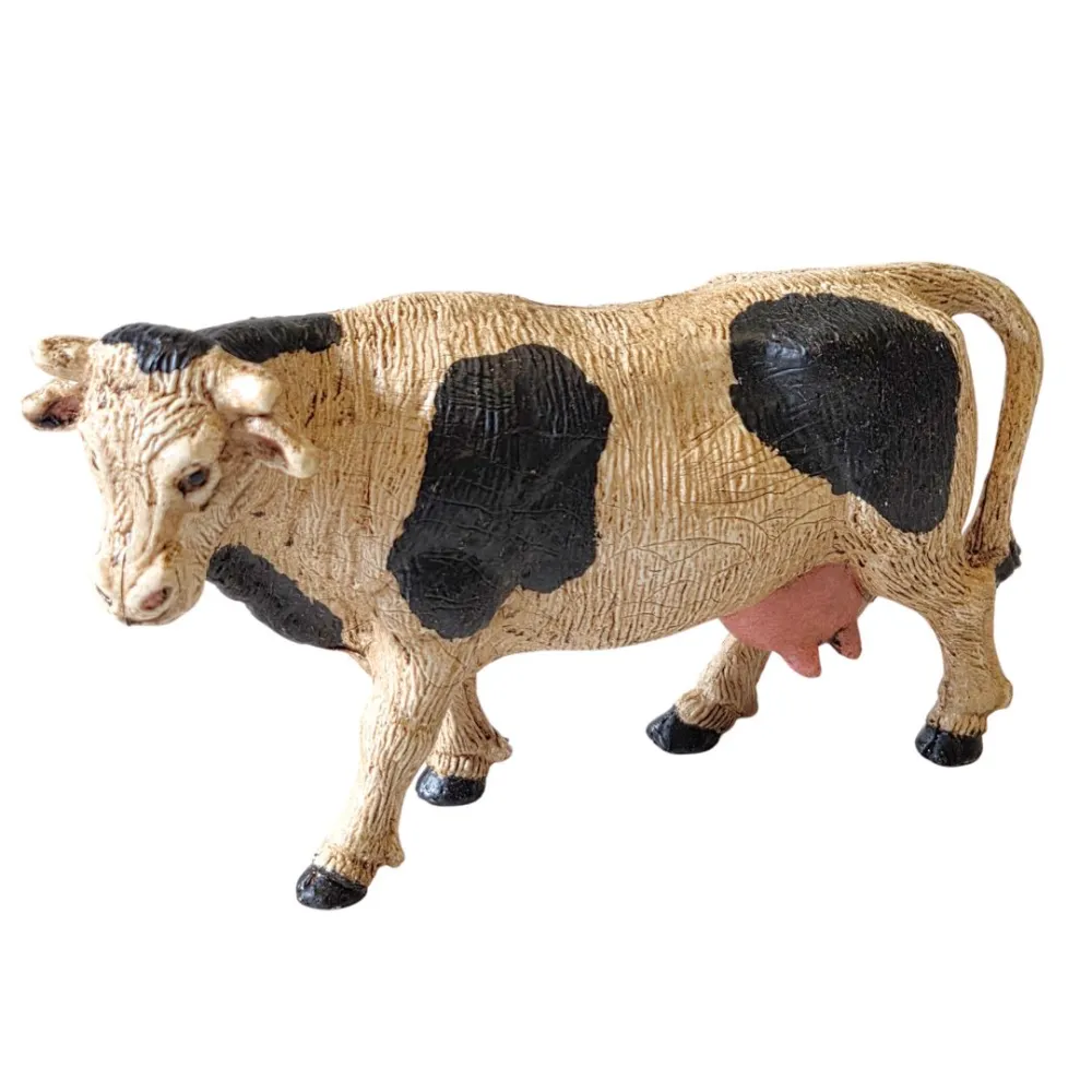 Oliver milking woman – 10 cm