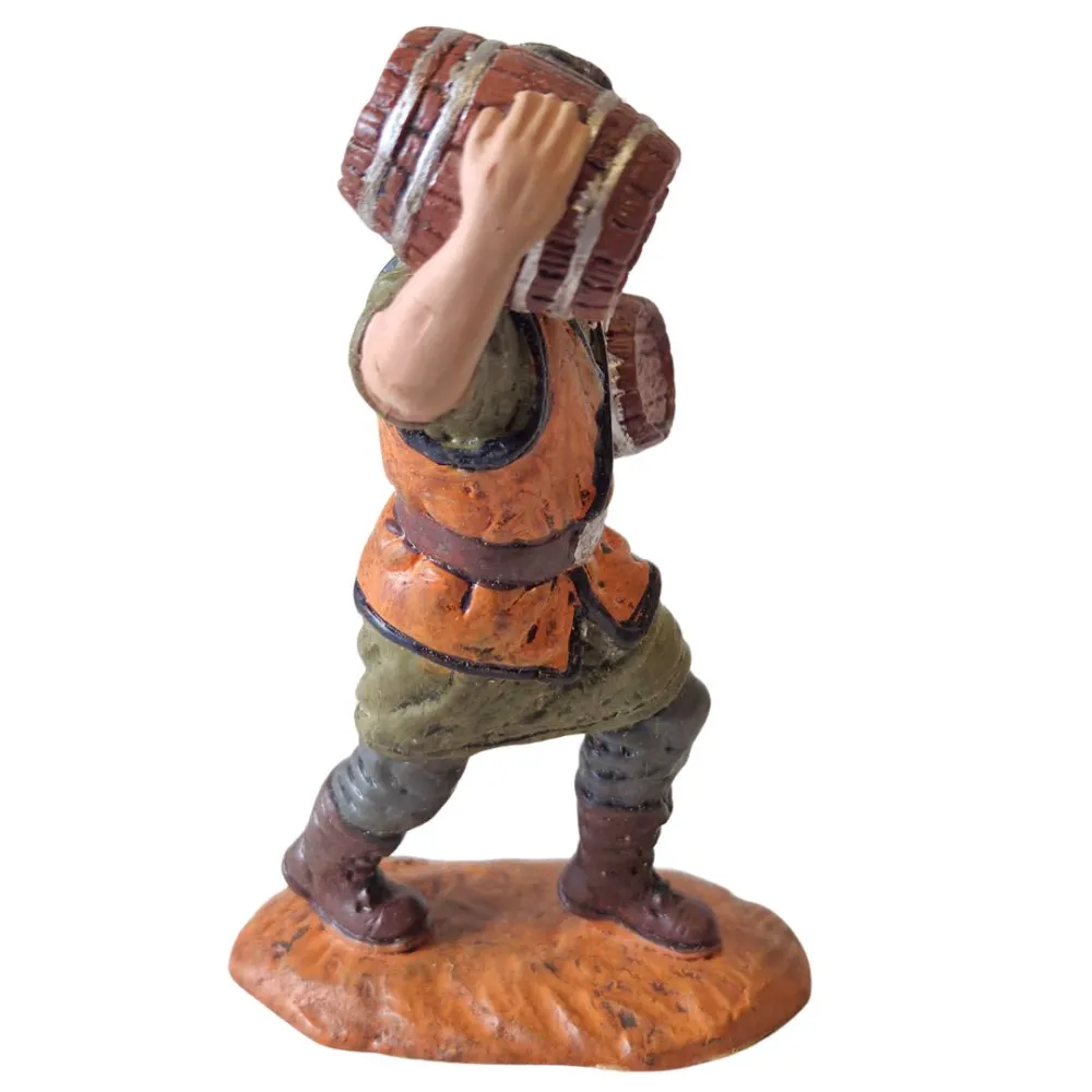 Oliver traveler with barrels – 10 cm