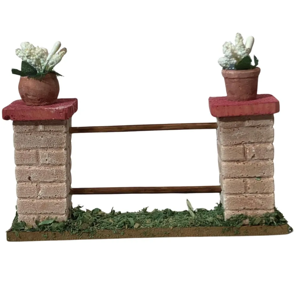 Plaster Fence with Flowers for 10–12 cm Nativity Figures