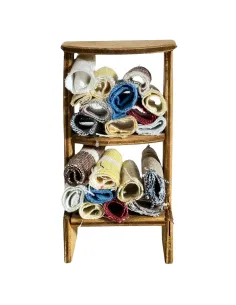 Wooden Fabric Stall for 8–10 cm Nativity Figures 2