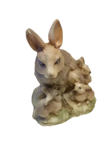 Coniglio con cuccioli in resina per statue da 30 cm