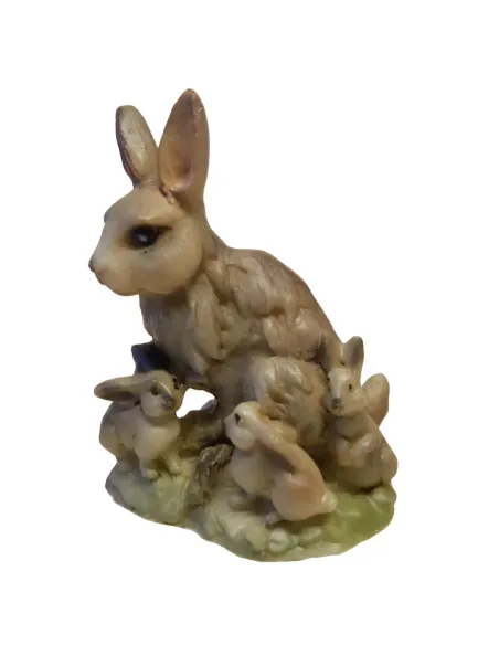 Coniglio con cuccioli in resina per statue da 30 cm