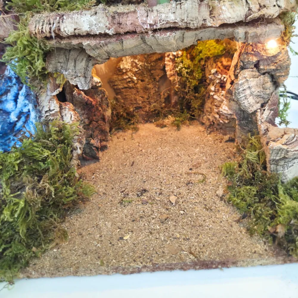 Village with Waterfall and Grotto for 10–12 cm Nativity Figures