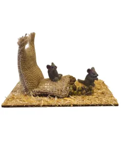 Mice with Sack of Seeds, for 30 cm Nativity Figures 2