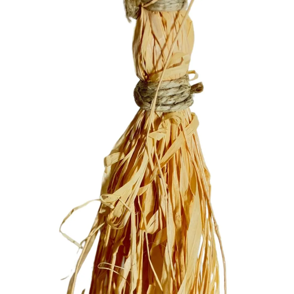 Straw Broom for 25–30 cm Nativity Figures