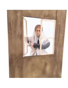 Animated Palestinian Woman Cleaning a Window - 30 cm