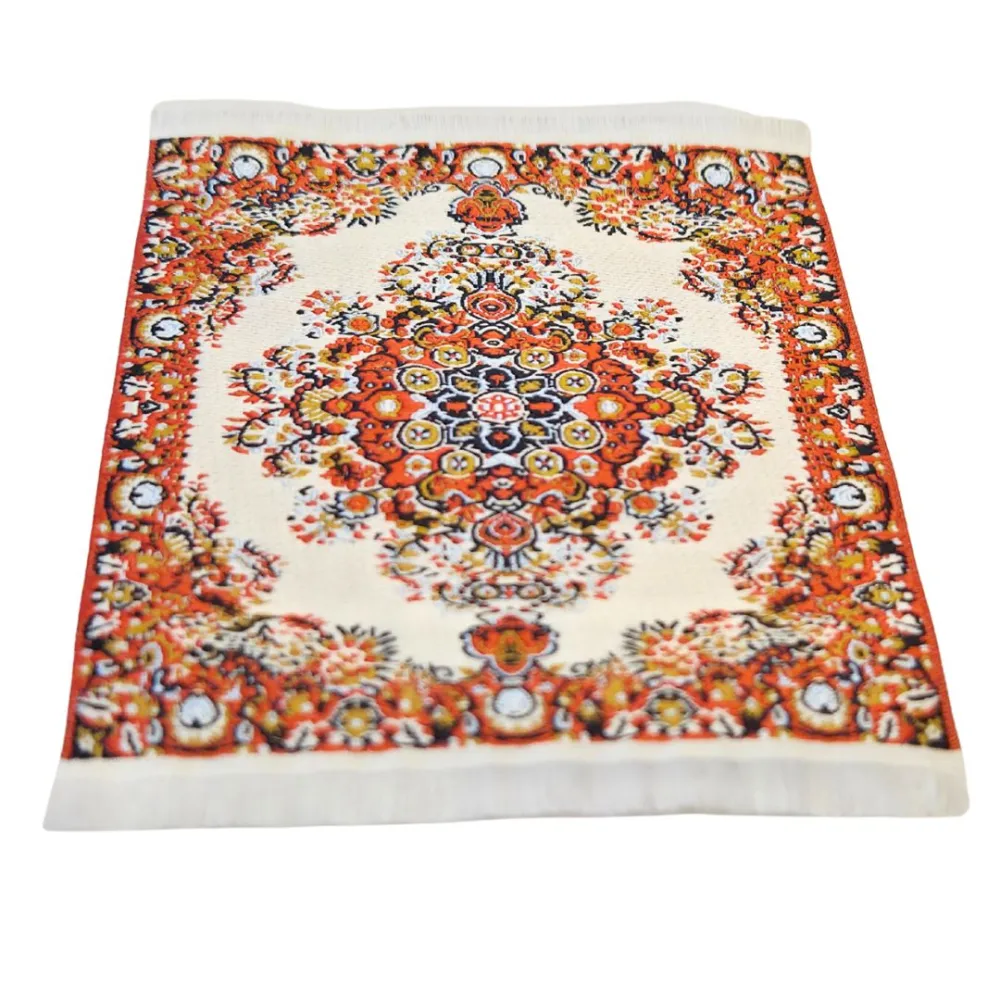 White and Orange Rug, 8×10.5 cm, for 10–20 cm Nativity Figures