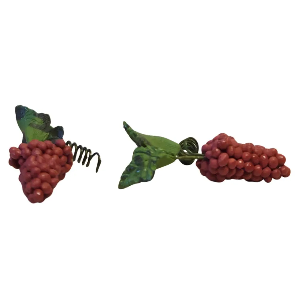 Set of 2 Red Grape Bunches, for 15–20 cm Nativity Figures