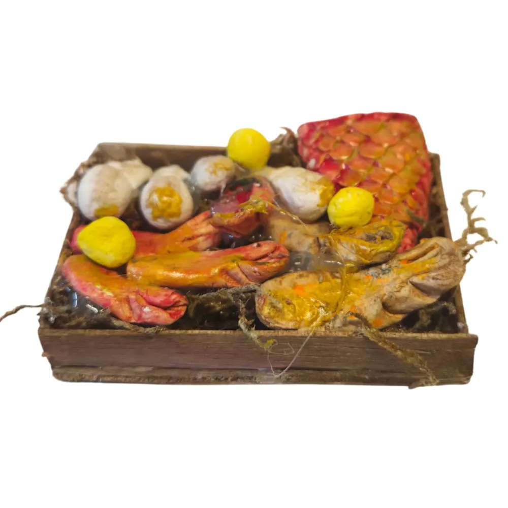 Wooden Crate with Assorted Seafood, for 25–30 cm Nativity Figures