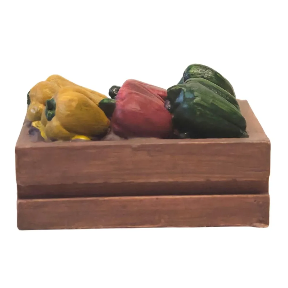 Resin Wooden Crate with Peppers for 10–12 cm Nativity Figures