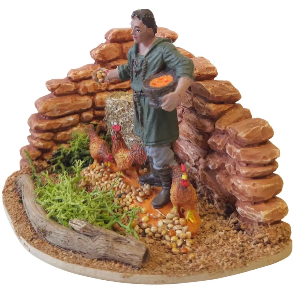 Oliver Farmer with Hens, 8 cm