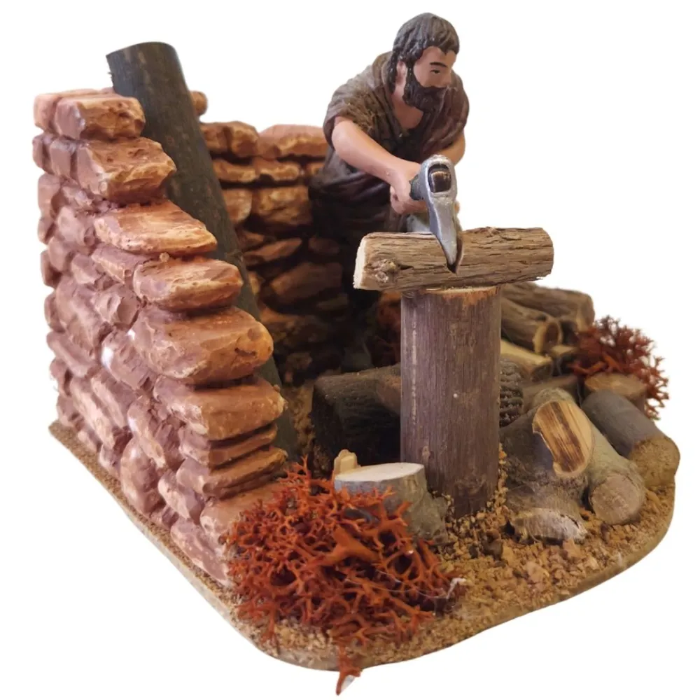 Oliver Woodcutter with Woodland Setting, 10 cm